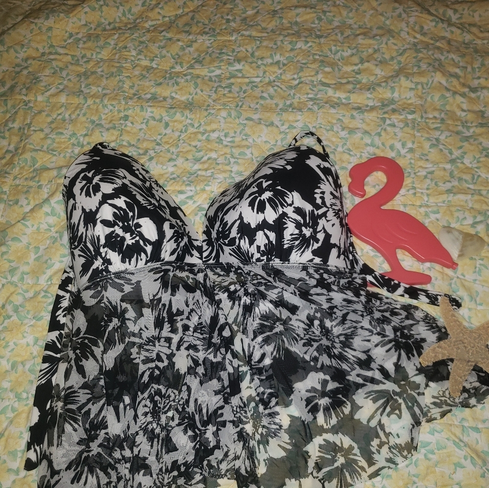 Bathing suit